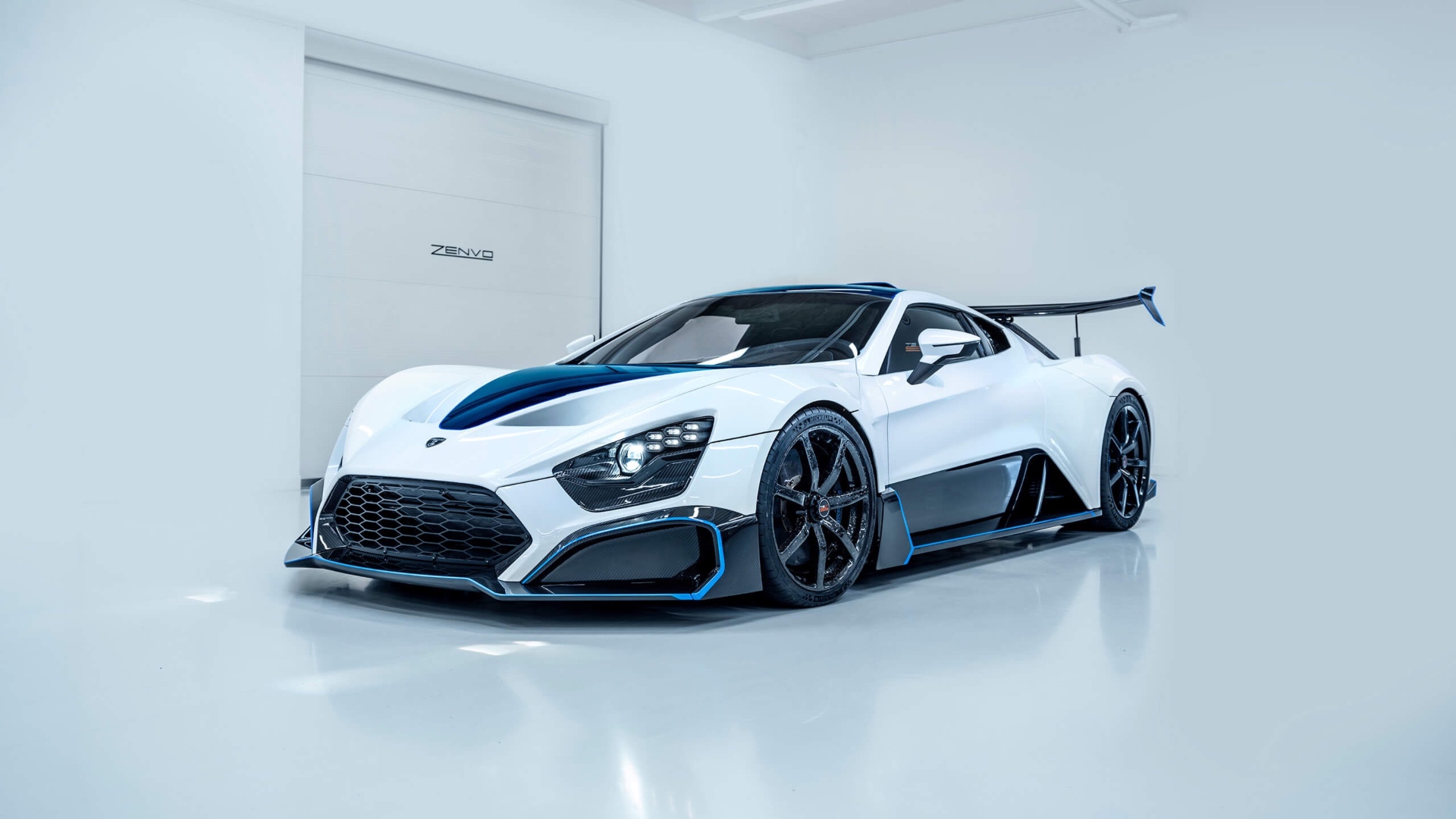 zenvo_TSR_S_Front34_Web zenvo_TSR_S_Front34_Web