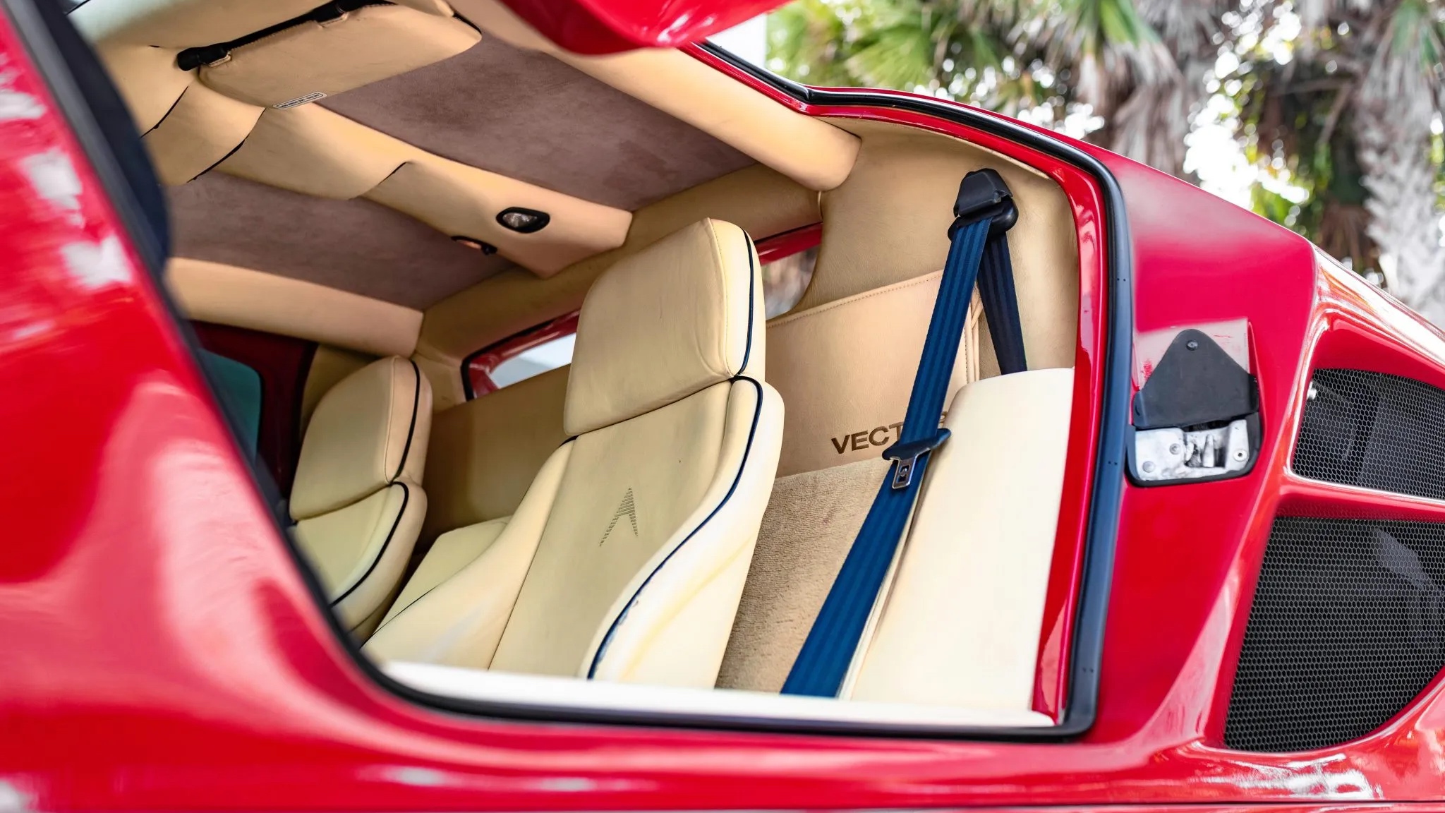 1996_vector_m12_DSC_7938-68237-scaled 1996_vector_m12_DSC_7938-68237-scaled