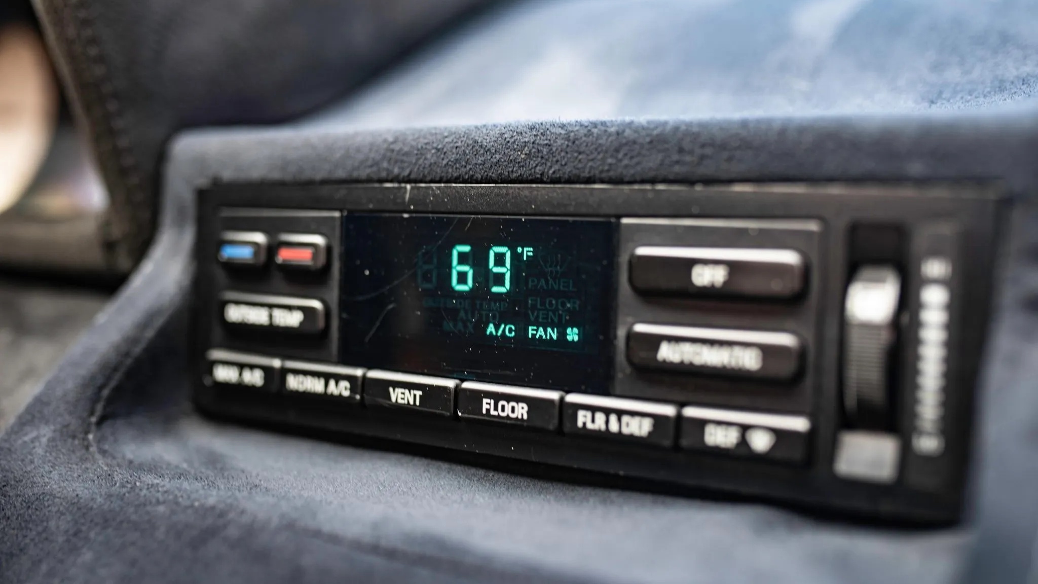 1996_vector_m12_DSC_8112-69032-scaled 1996_vector_m12_DSC_8112-69032-scaled