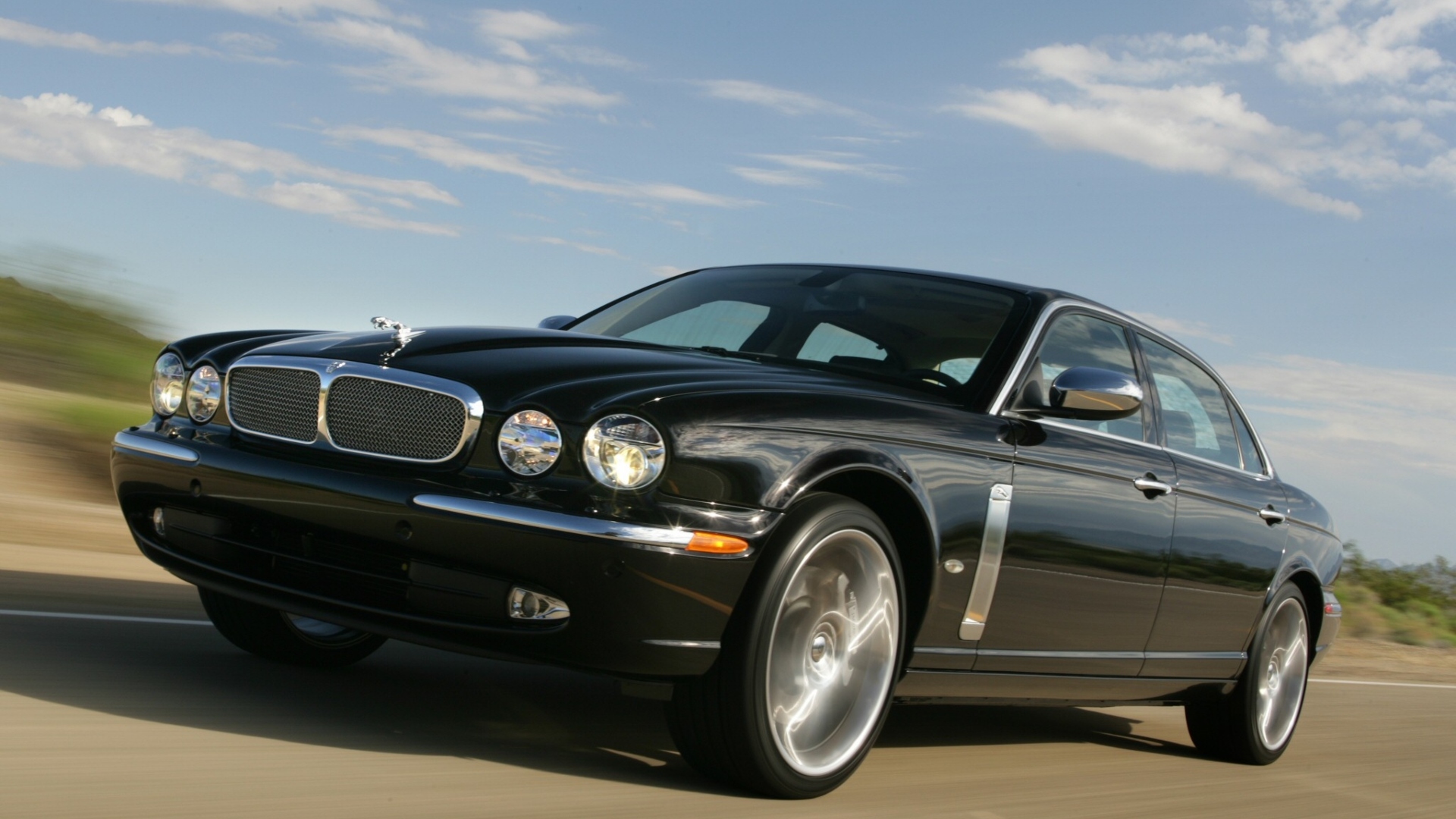 2006 Jaguar XJ Super V8 Portfolio. (8/23/2005)