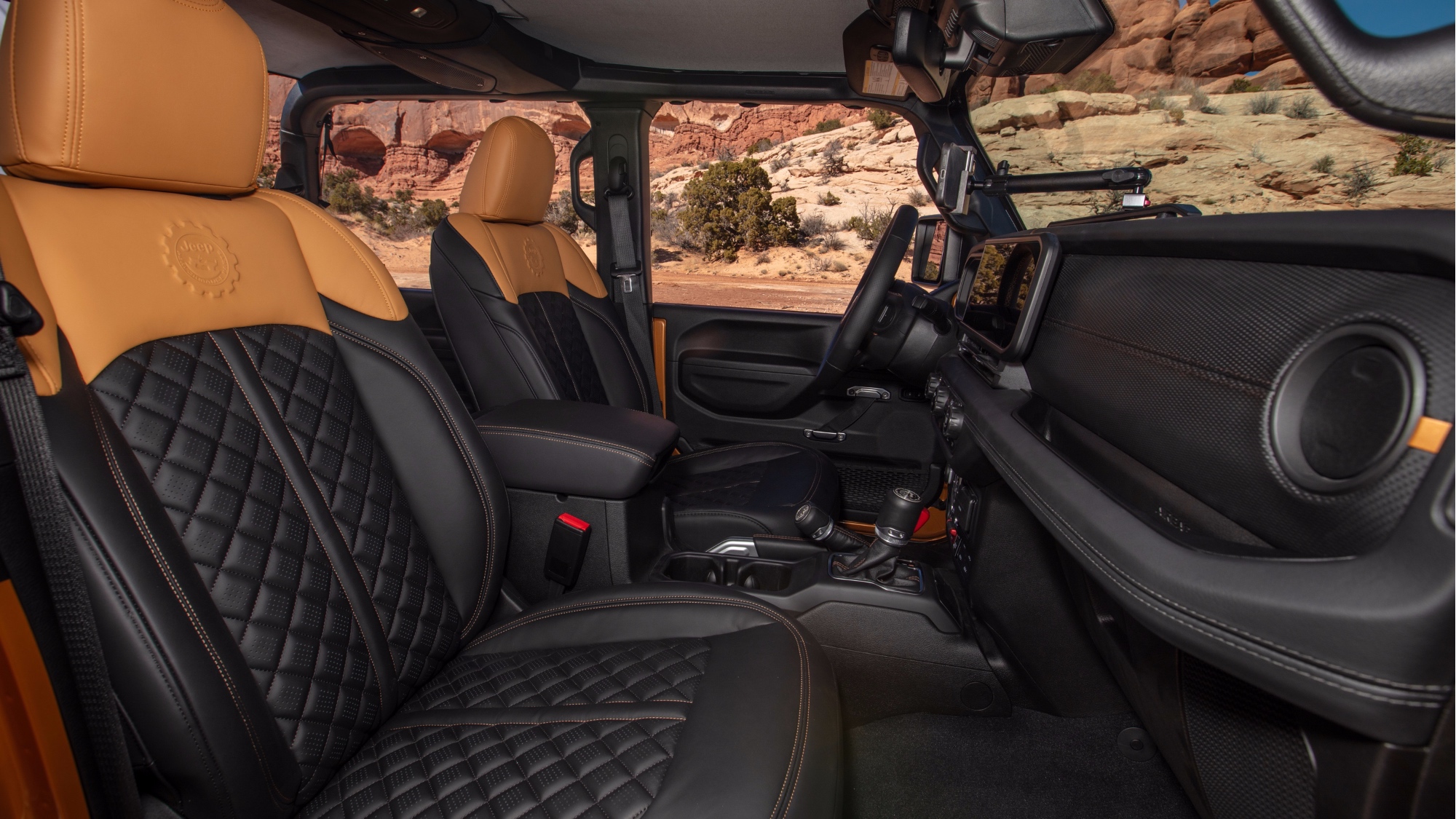 2024 Jeep® Gladiator Rubicon High Top Concept 2024 Jeep® Gladiator Rubicon High Top Concept