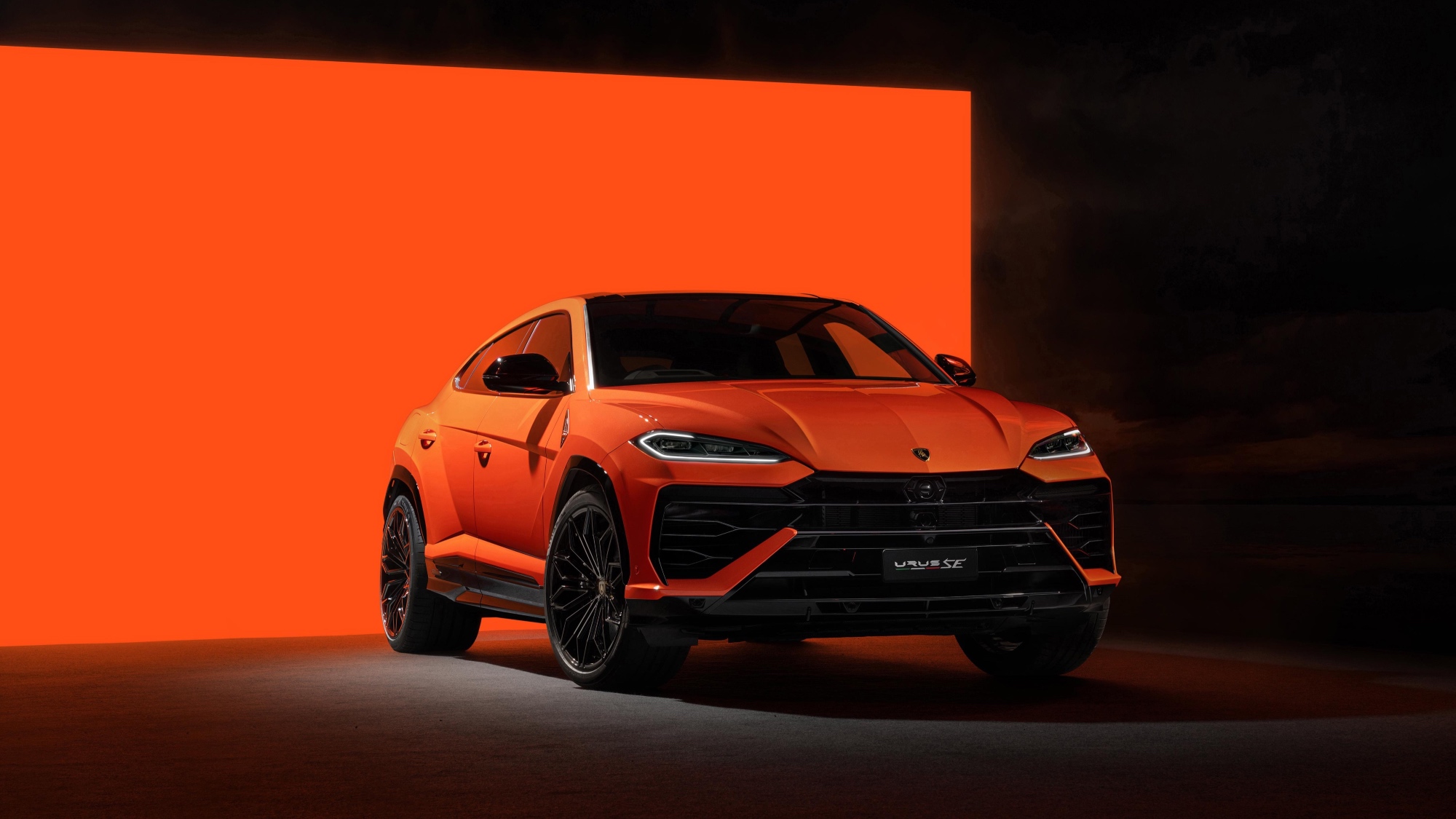 lamborghini-urus-se-4 lamborghini-urus-se-4