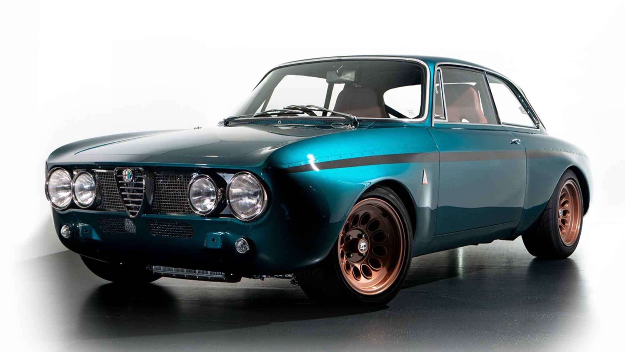 Una GTA-R 290 Widebody di Alfaholics è in vendita