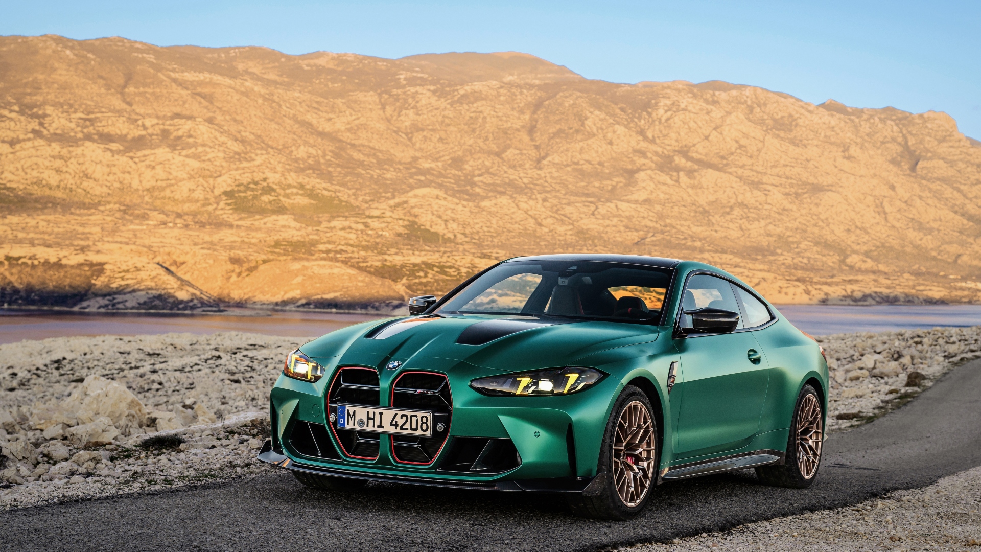 BMW-M4-CS-2024-17 BMW-M4-CS-2024-17