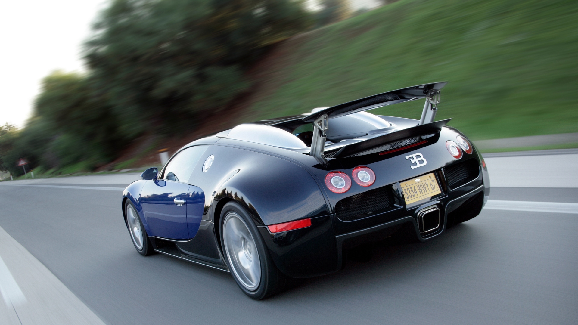 Bugatti-Veyron-3 Bugatti-Veyron-3