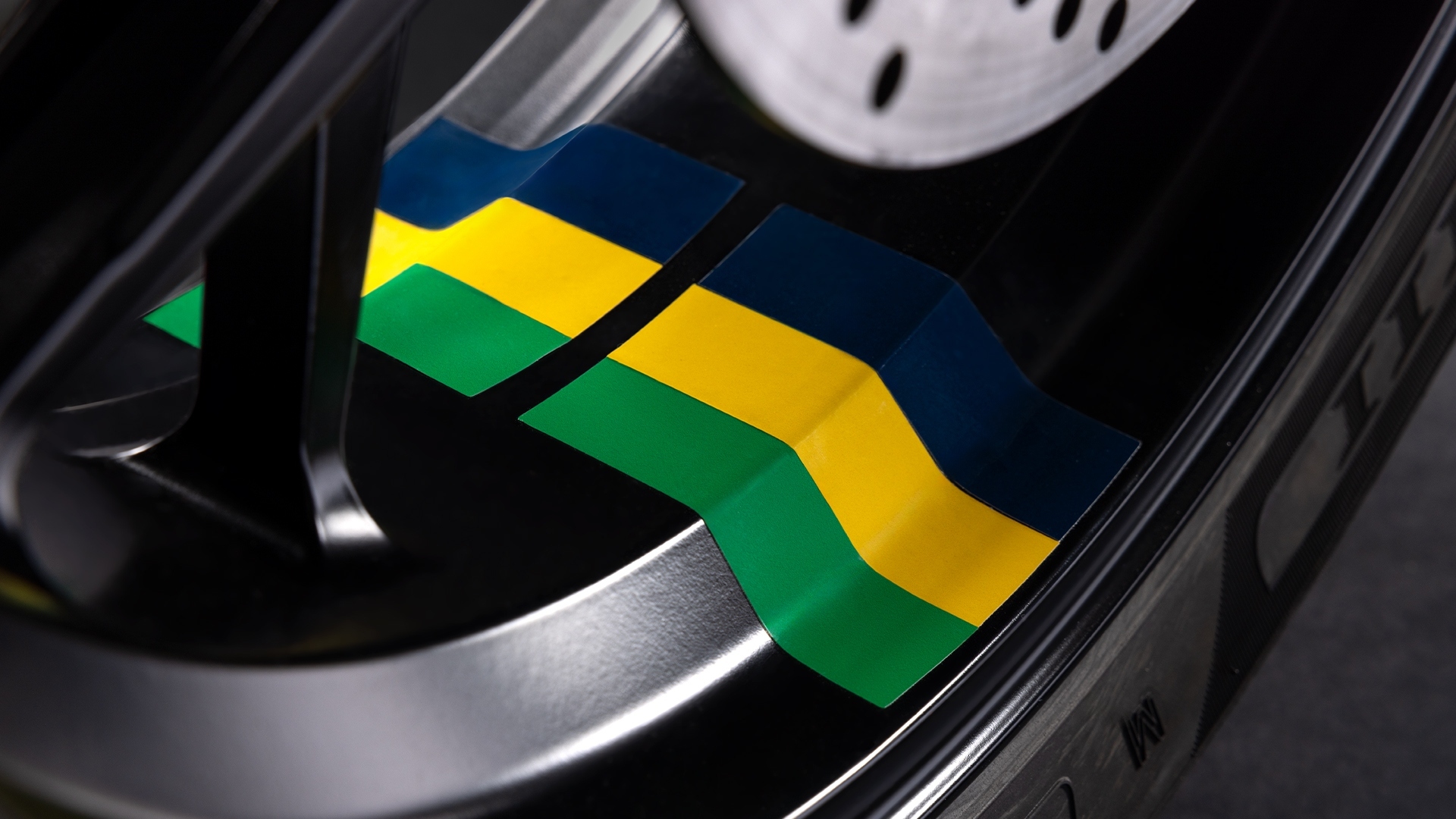 Ducati-Monster-Senna-9 Ducati-Monster-Senna-9