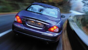 Jaguar-X-Type-4 Jaguar-X-Type-4