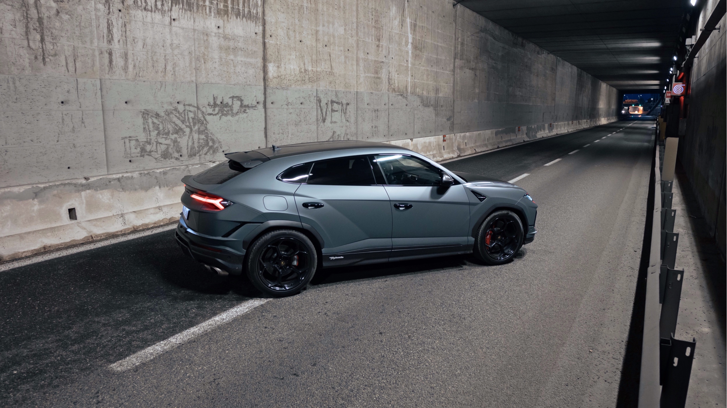 Lamborghini-Urus-Performante-prova-test-drive-davide-bo-foto-46 Lamborghini-Urus-Performante-prova-test-drive-davide-bo-foto-46