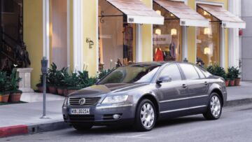 Exterior: Street life Exterior: Street life