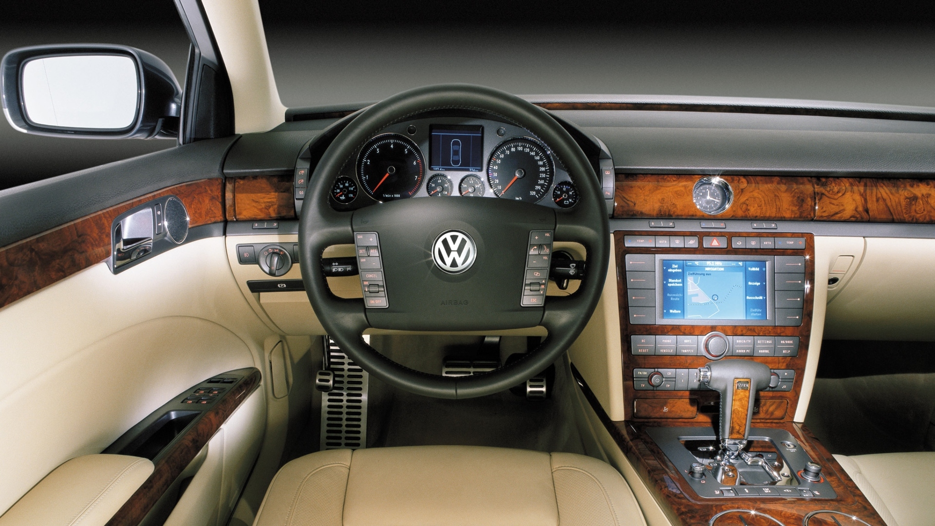 Volkswagen-Phaeton-7 Volkswagen-Phaeton-7