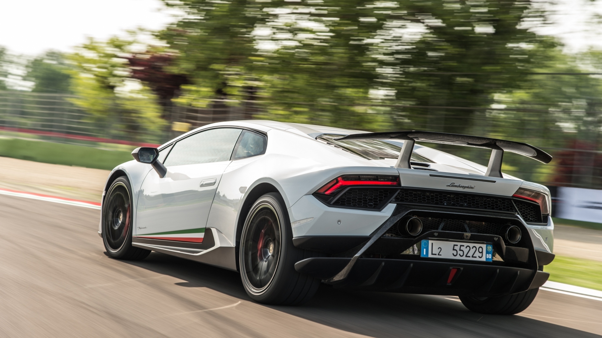 lamborghini_huracan_performante_18 lamborghini_huracan_performante_18