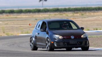 volkswagen-golf-6-gti-motore-centrale-2 volkswagen-golf-6-gti-motore-centrale-2