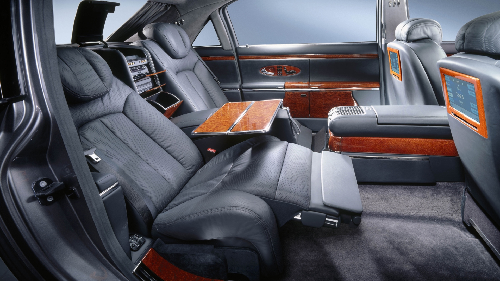 Maybach-57-62-19 Maybach-57-62-19