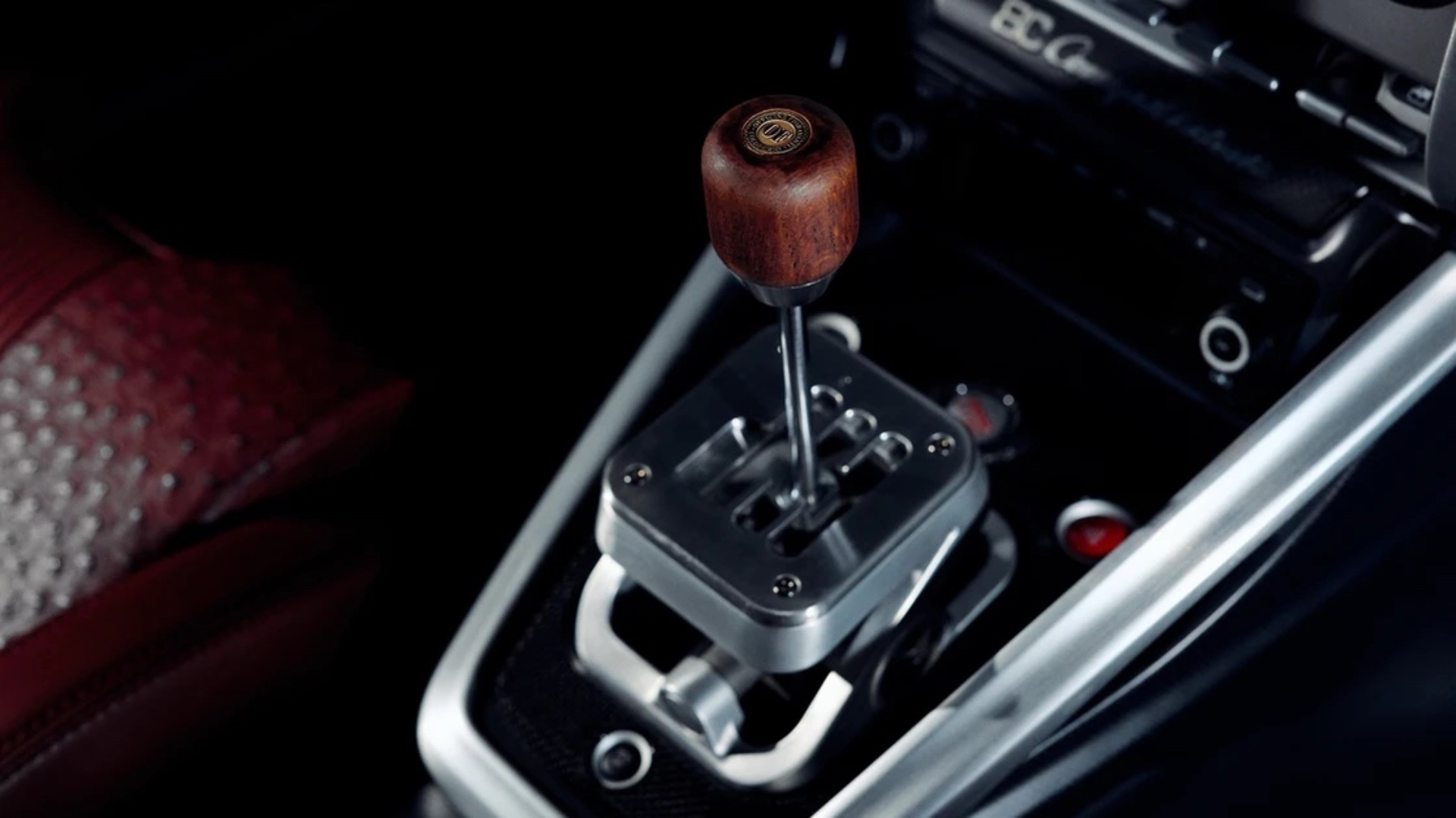 alfa-romeo-8c-competizione-m-officine-fioravanti-manaule-3 alfa-romeo-8c-competizione-m-officine-fioravanti-manaule-3