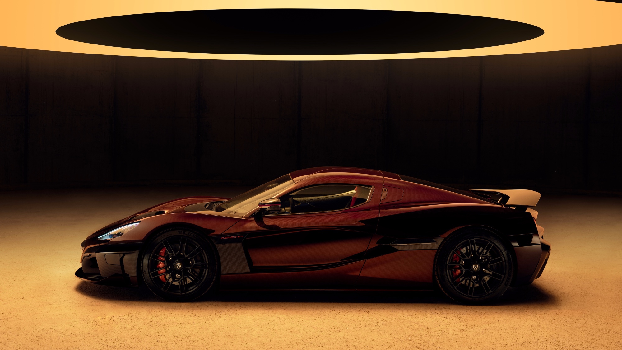 mate-rimac-s-nevera-4