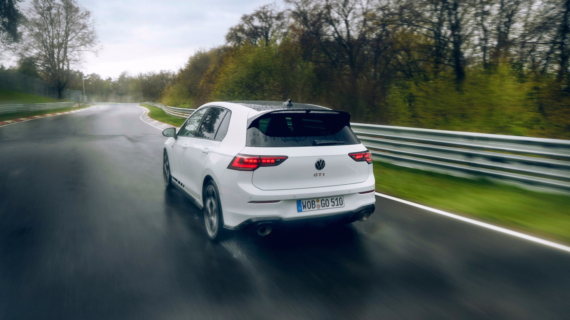 volkswagen-golf-gti-clubsport-9 volkswagen-golf-gti-clubsport-9