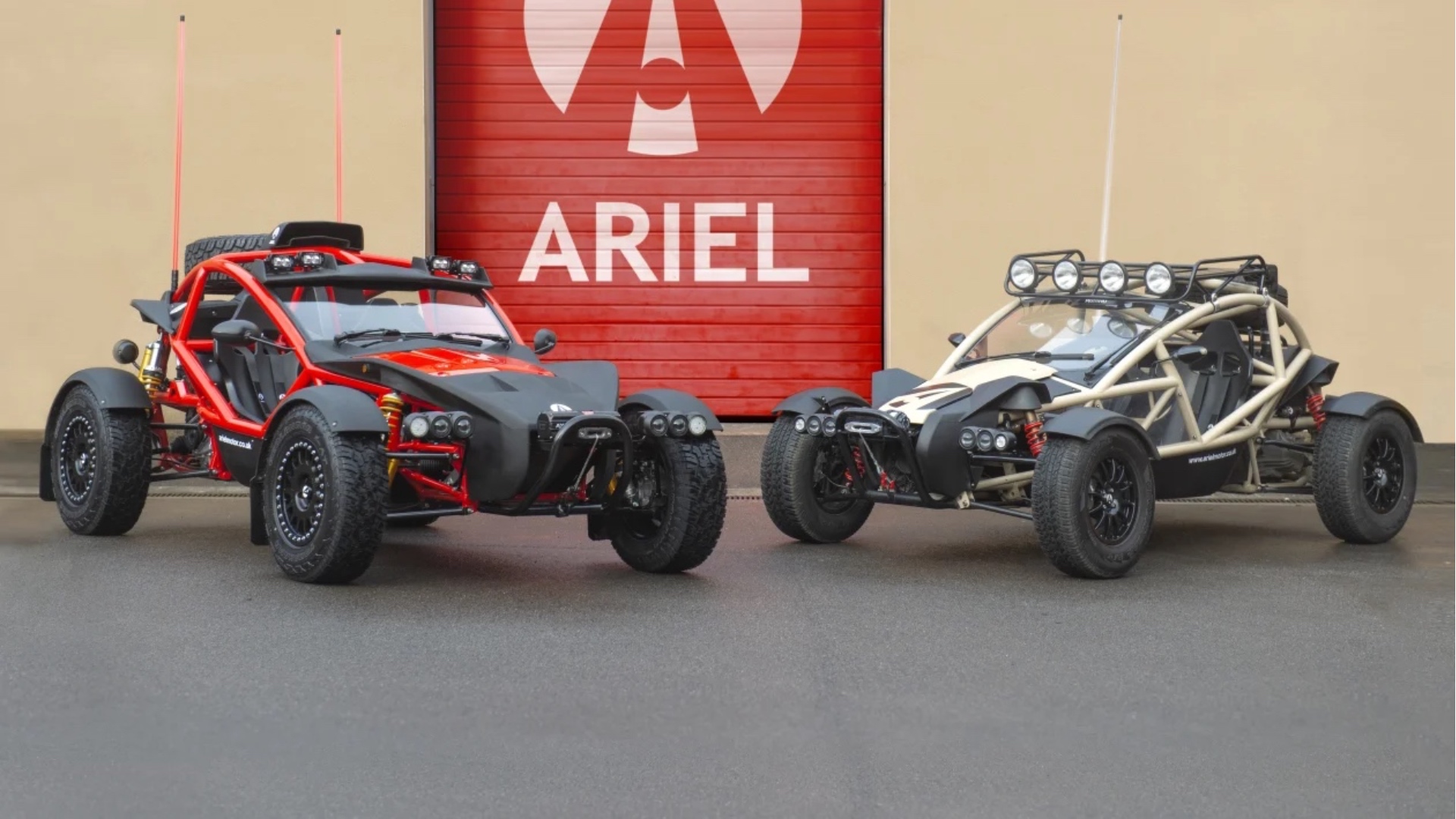 18 Ariel Nomad 2 and original Nomad_ceetrw 18 Ariel Nomad 2 and original Nomad_ceetrw