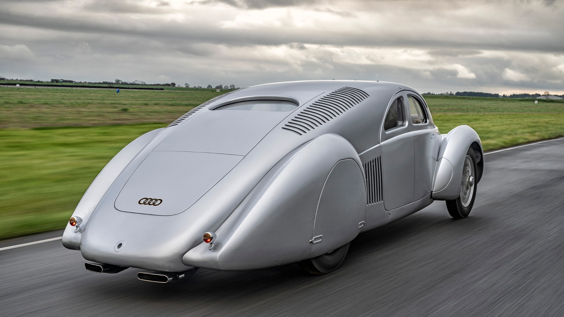 Auto-Union-Schnellsportwagen-Audi-8 Auto-Union-Schnellsportwagen-Audi-8