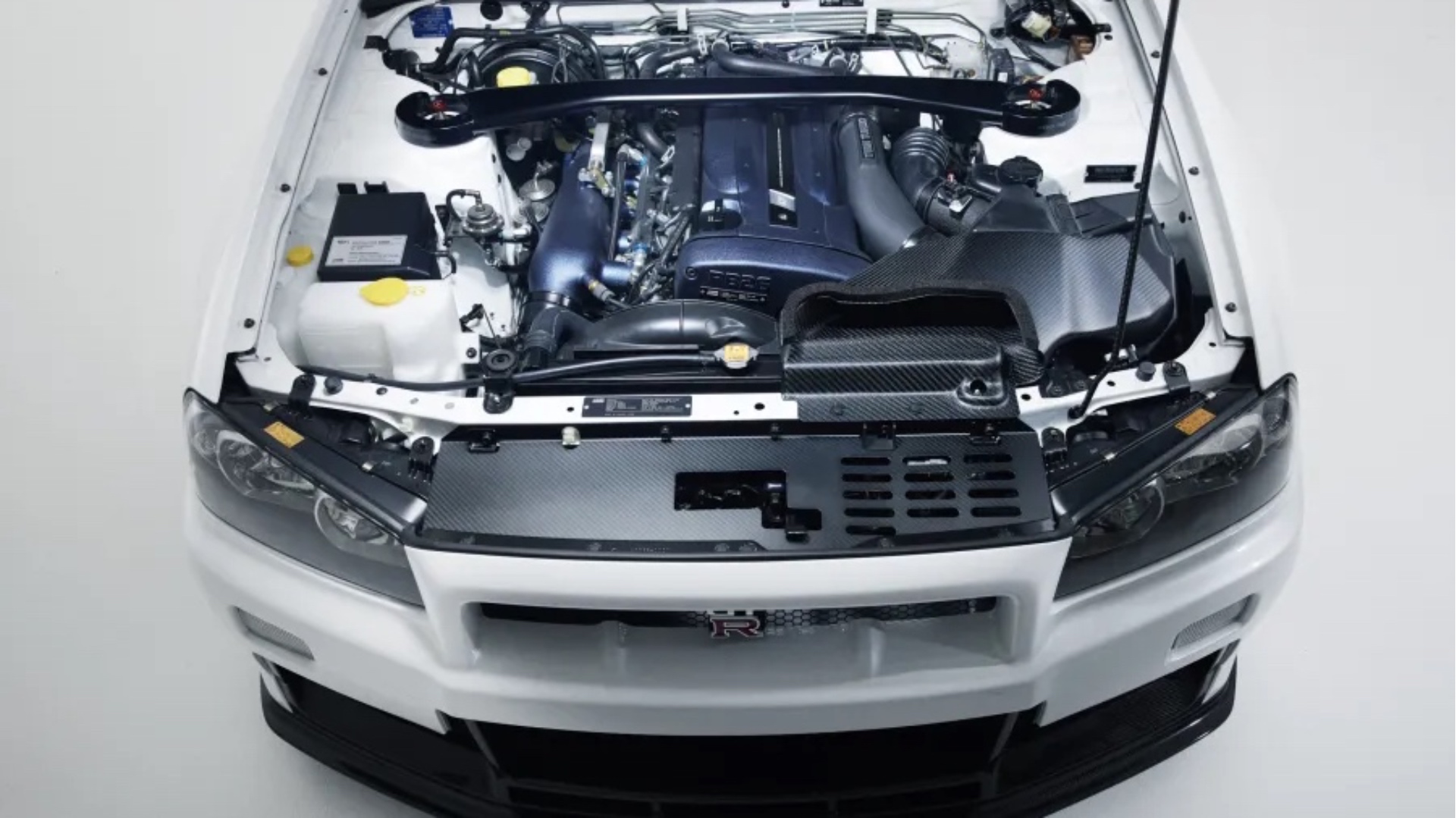 GT-R-R34-restomod-built-by-legends-3.jpg GT-R-R34-restomod-built-by-legends-3.jpg