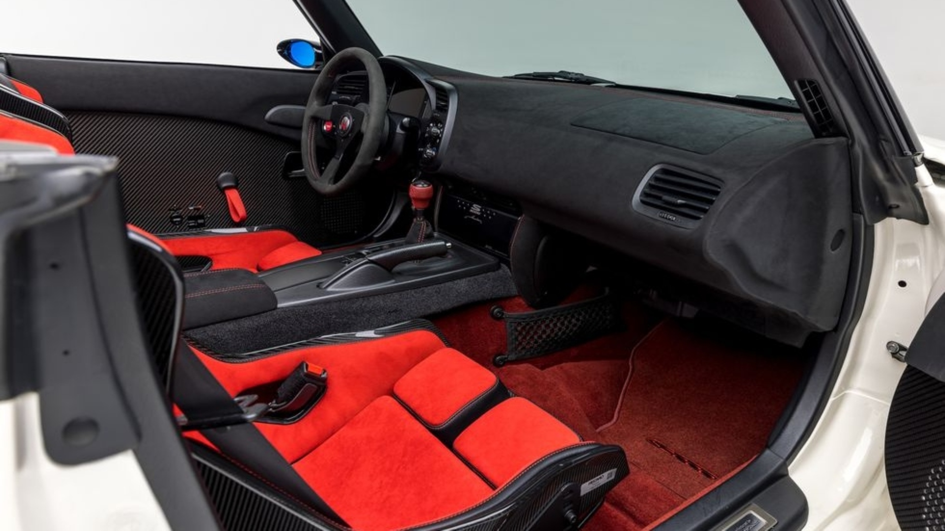 Honda-S2000-Evasive-Motorsport-3