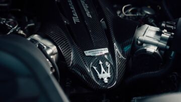 Maserati-MC20-Icona-Leggenda-2024-MC12-1