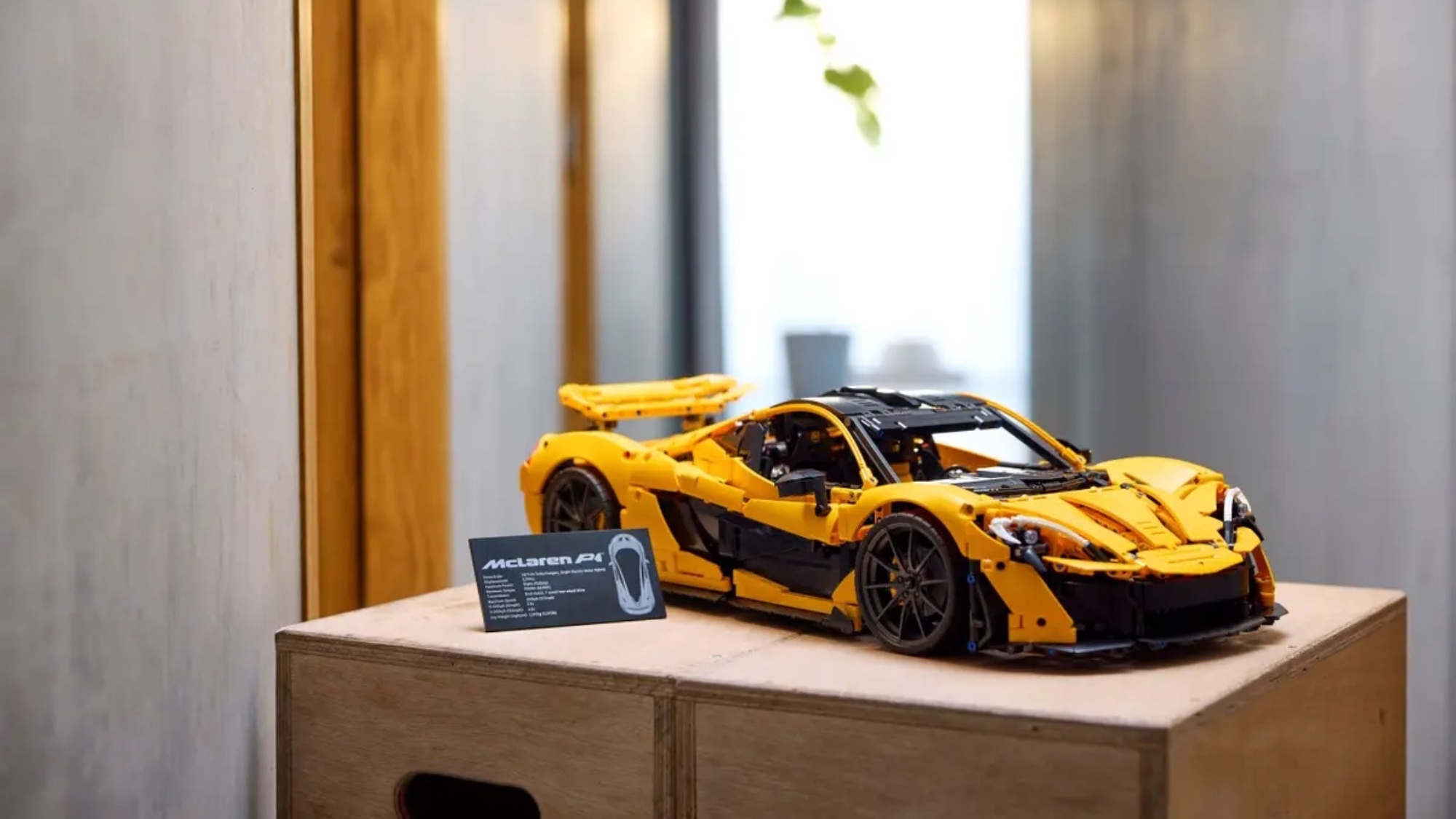 McLaren-P1-Lego-Technic-7