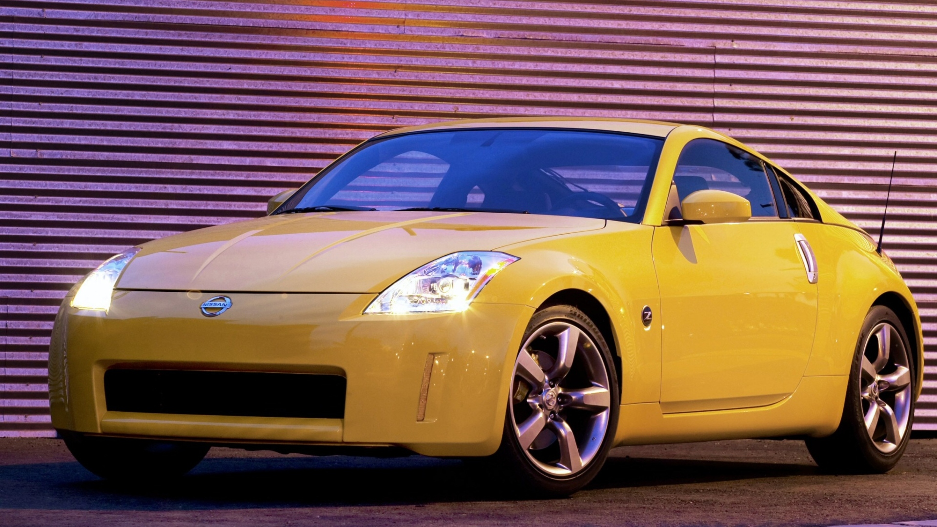 Nissan-350Z-2
