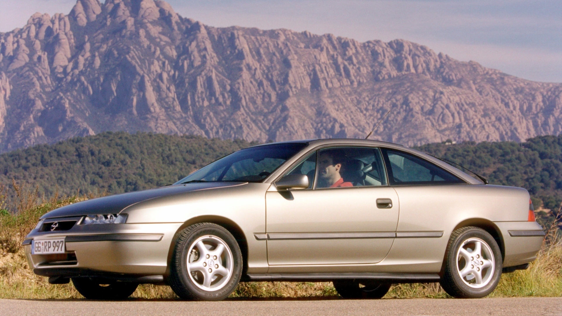 Opel-Calibra-14