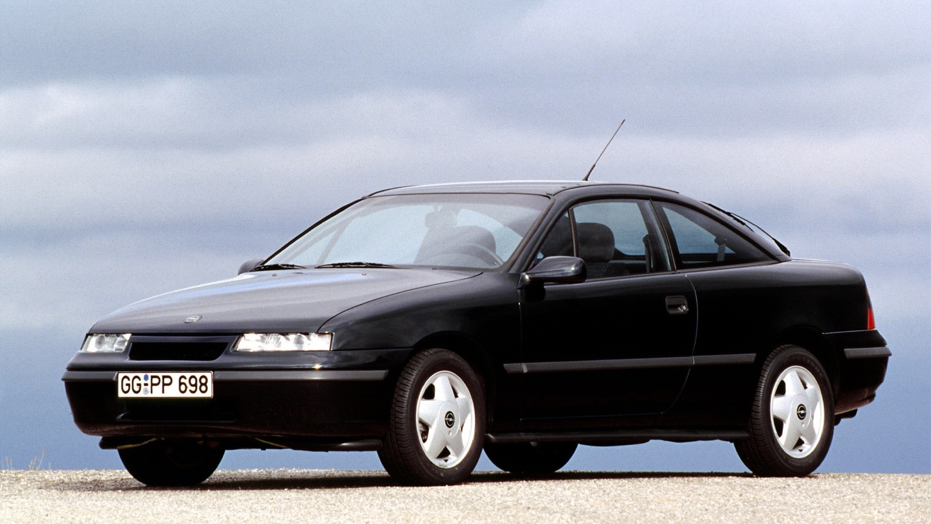 Opel-Calibra-15