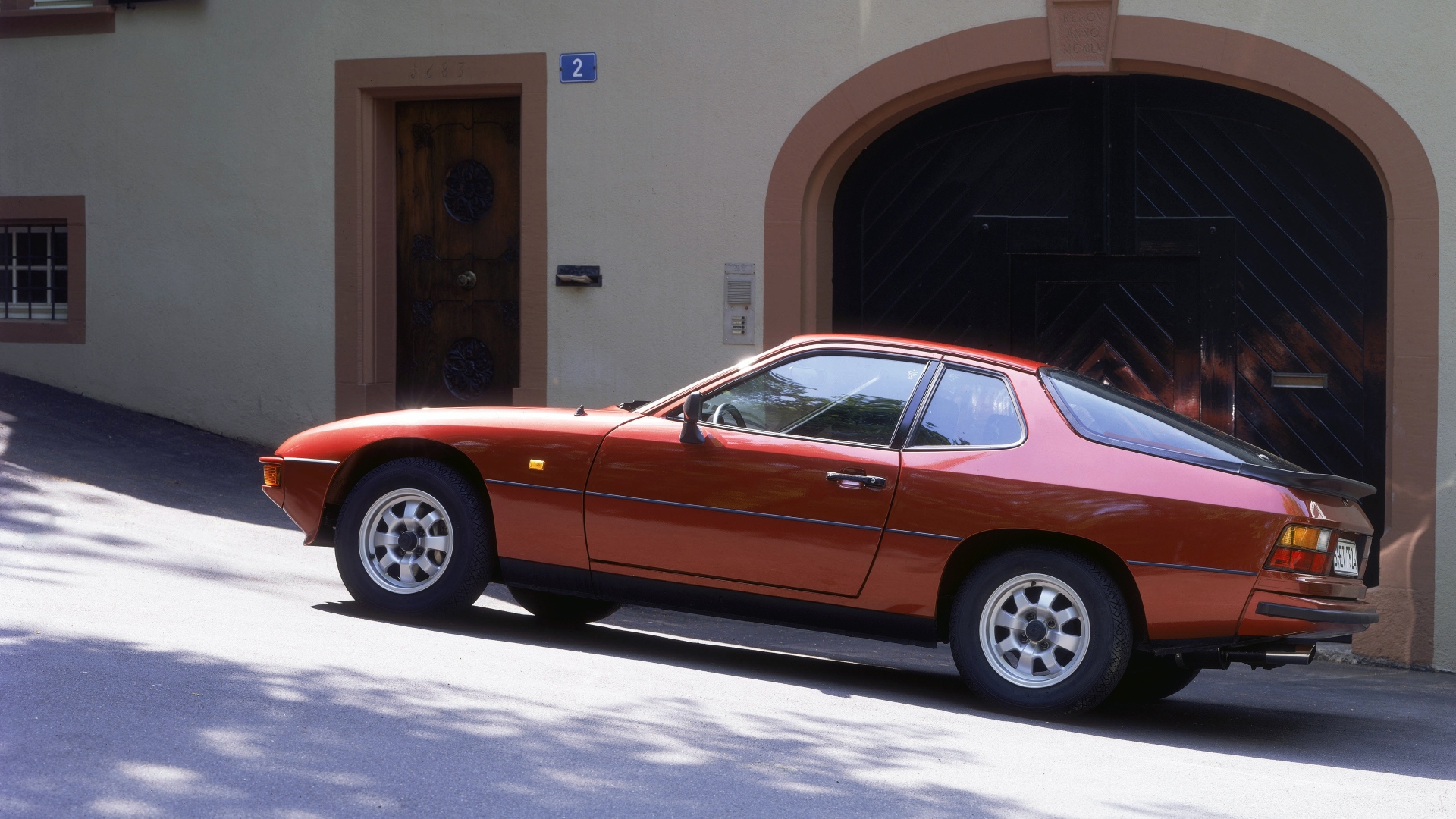 Porsche-924-6