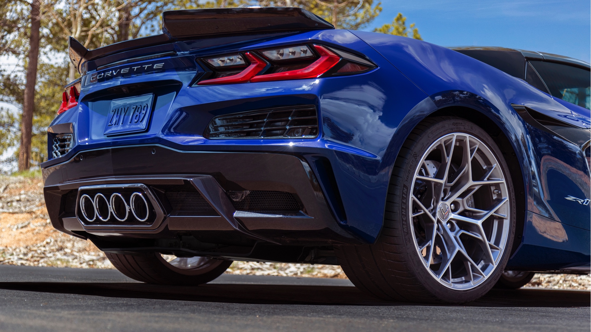 chevrolet-corvette-zr1-convertible-103