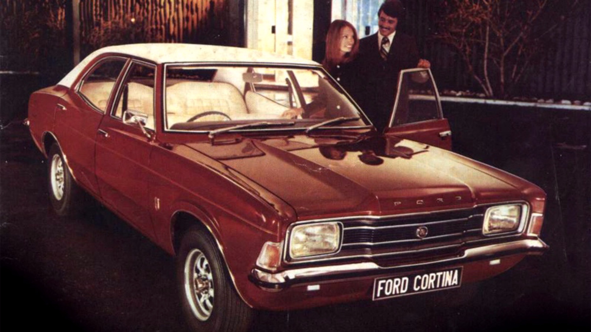 ford_cortina_4-door_saloon_1 ford_cortina_4-door_saloon_1
