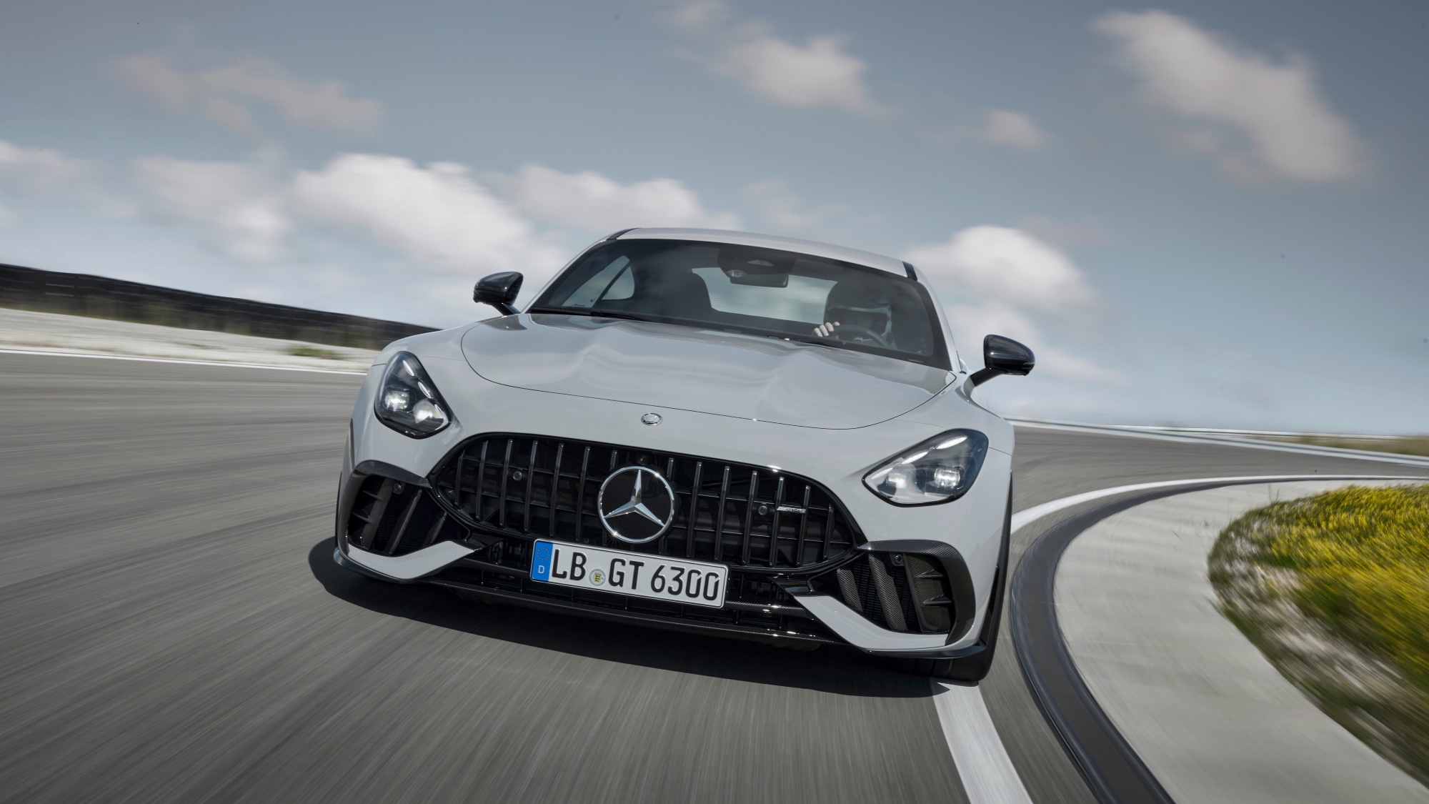 mercedes-amg-gt-pro-2024-3