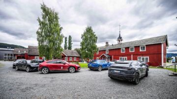 654380Lamborghini-tour-Norvegia-Urus-S-2024- 654380Lamborghini-tour-Norvegia-Urus-S-2024-