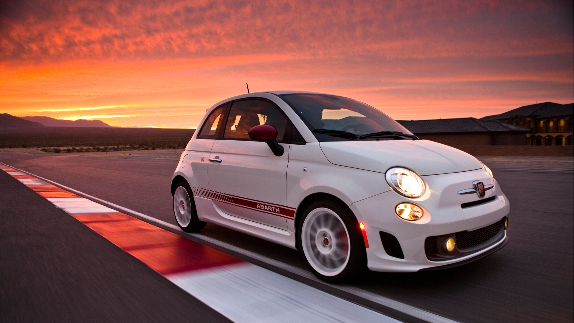 Abarth-500-595-695-18 Abarth-500-595-695-18