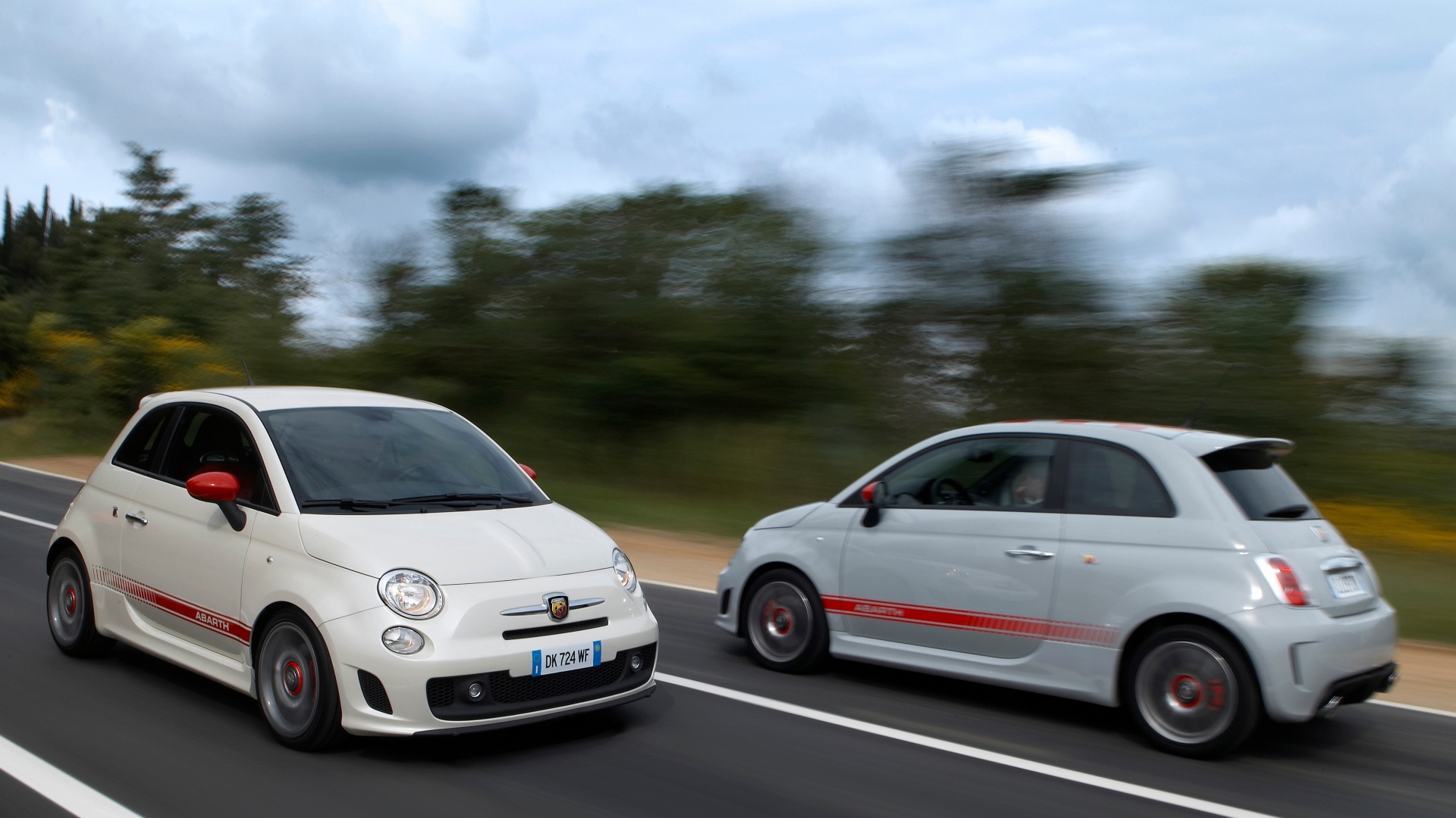 Abarth-500-595-695-2 Abarth-500-595-695-2