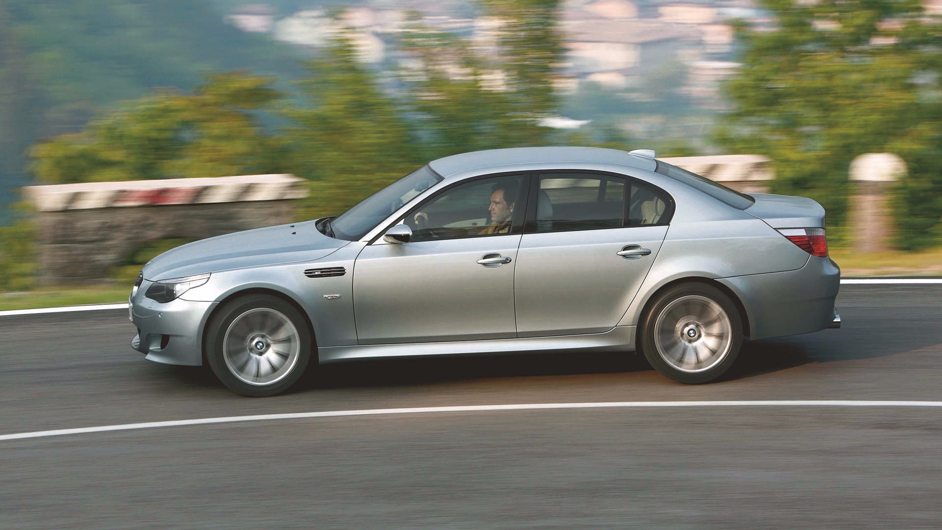 BMW_M5_M6_2004_veloce_4 BMW_M5_M6_2004_veloce_4