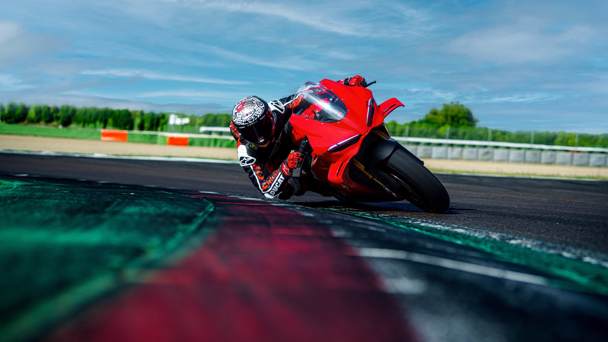 Ducati-Panigale-V4S-2025-6 Ducati-Panigale-V4S-2025-6