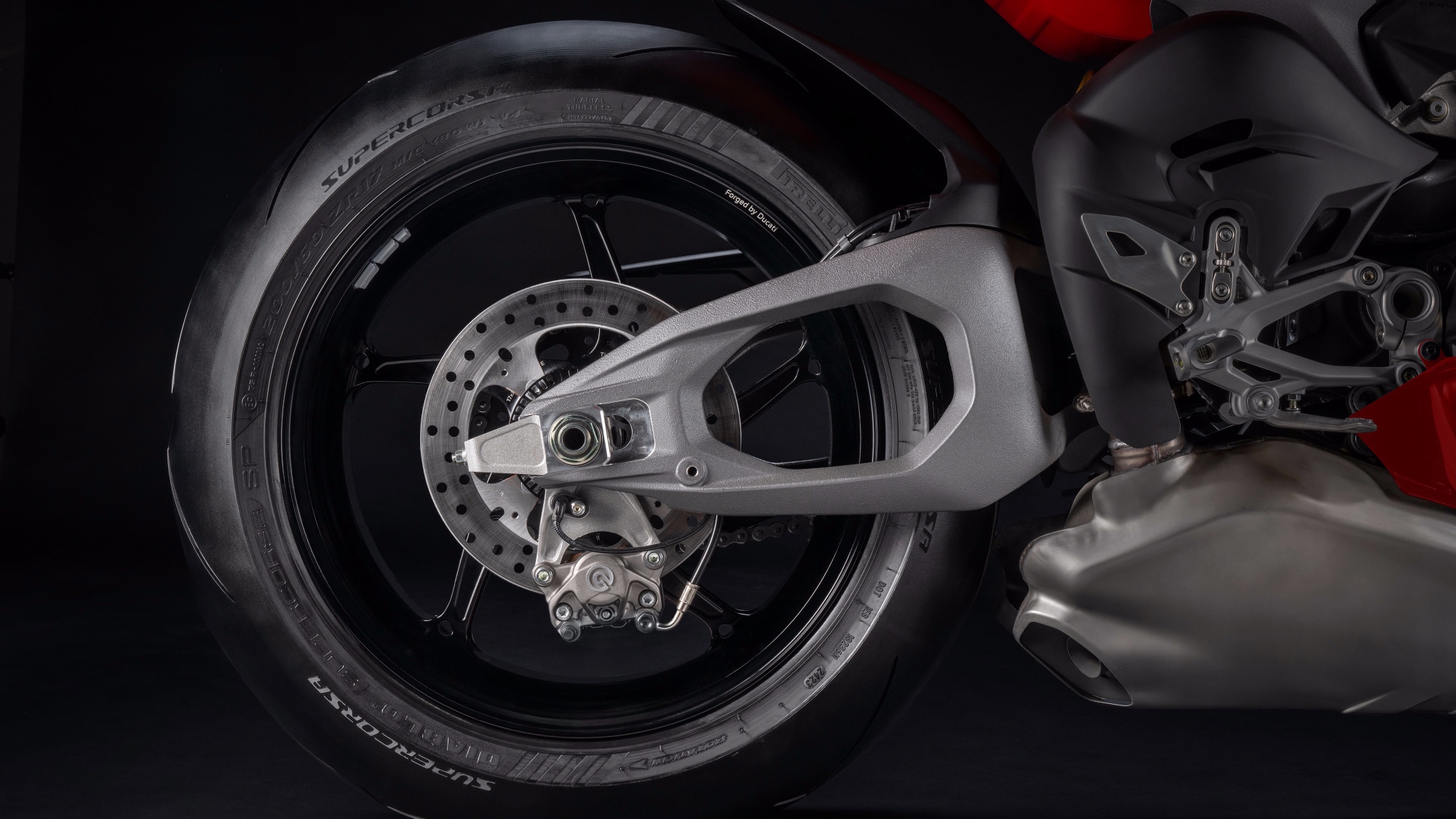 Ducati-Panigale-V4S-2025-8 Ducati-Panigale-V4S-2025-8