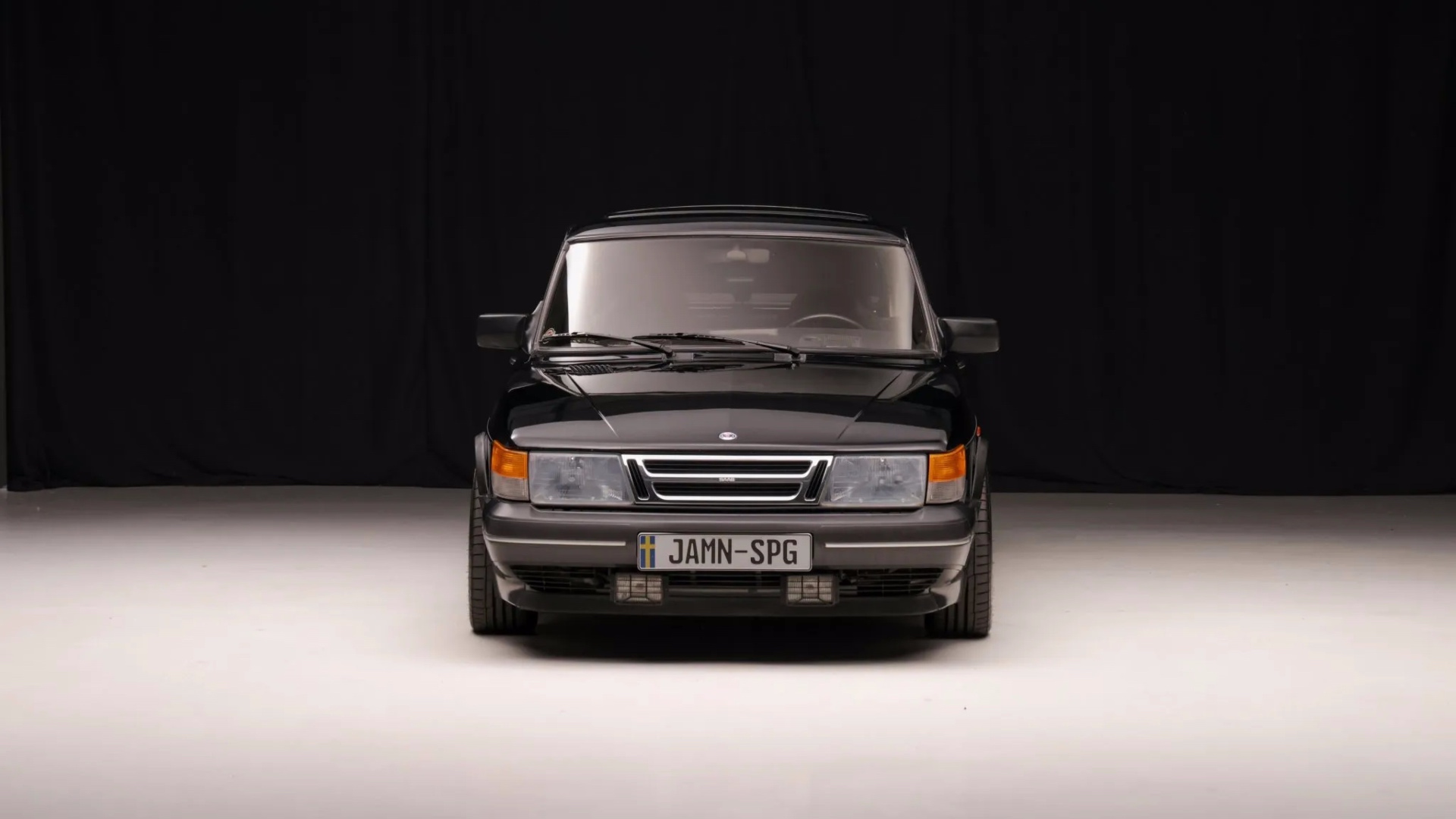 IMG-8119-62847-scaledSaab-900-Turbo-