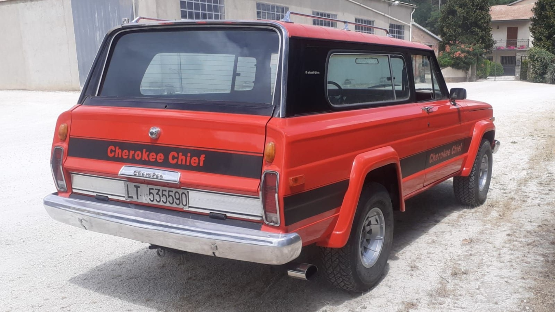 Jeep-Cheeroke-ex-Renato-Zero-asta-2024-13 Jeep-Cheeroke-ex-Renato-Zero-asta-2024-13