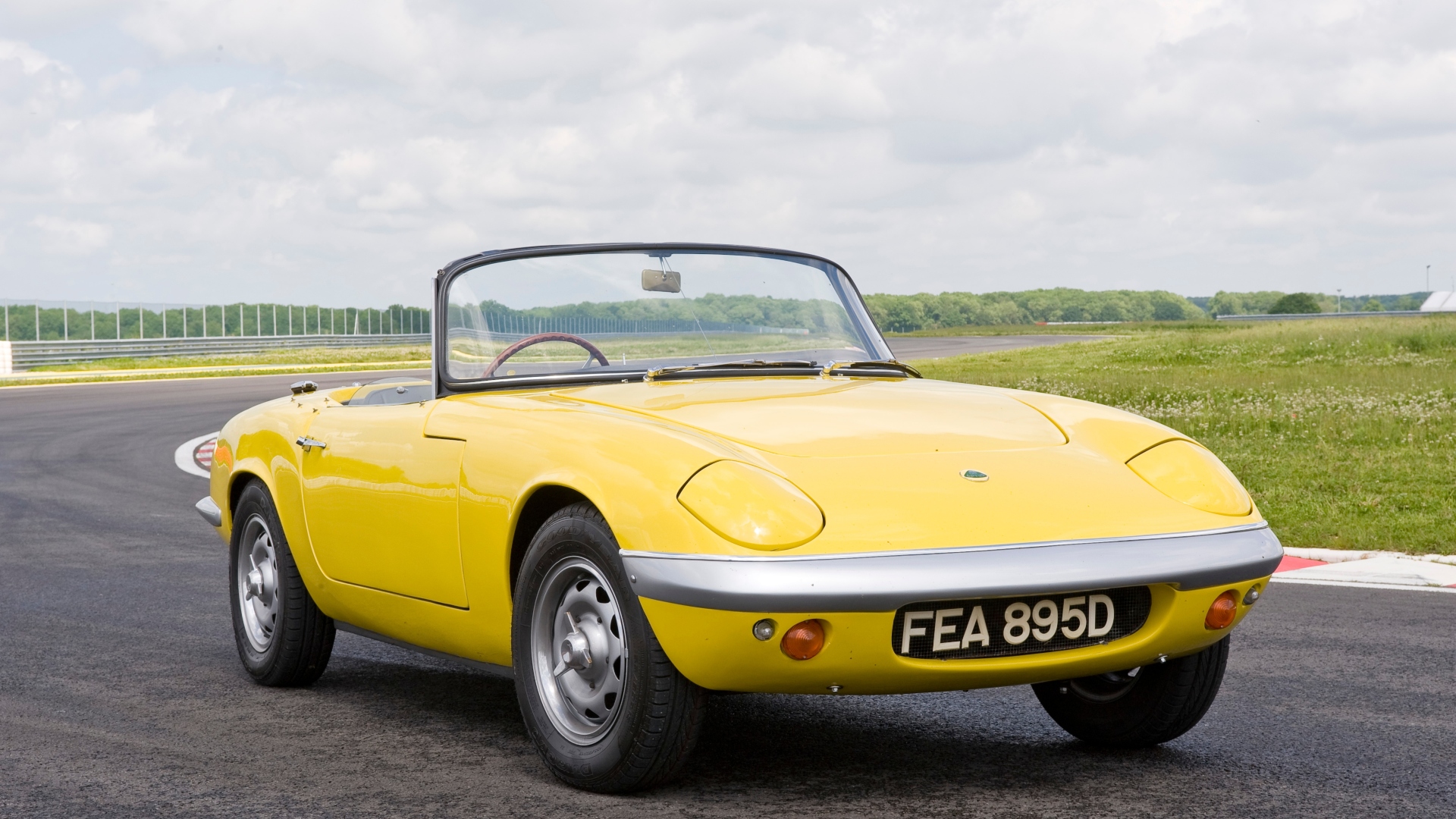 Lotus Elan