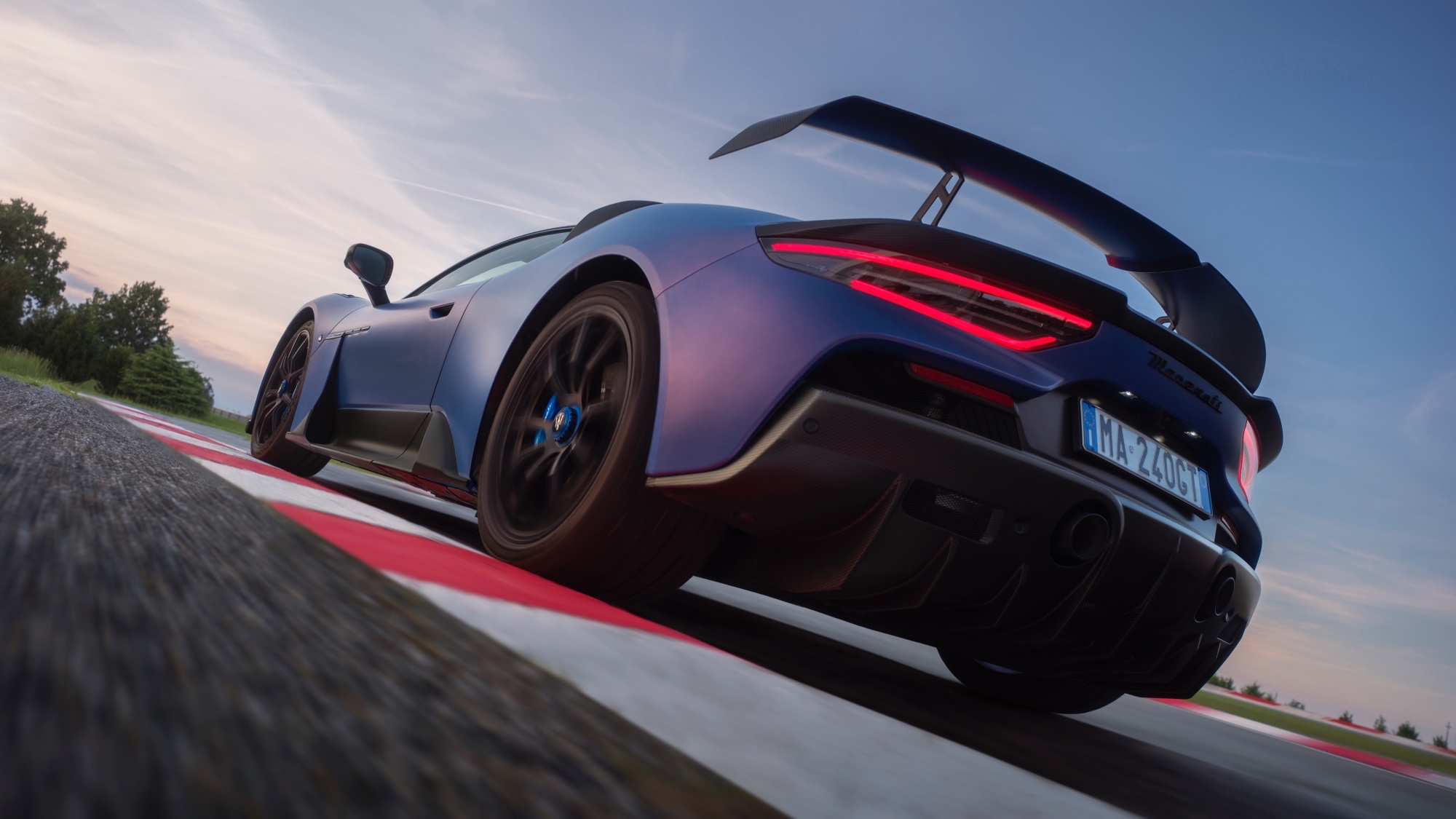 Maserati-GT2-Stradale-19 Maserati-GT2-Stradale-19