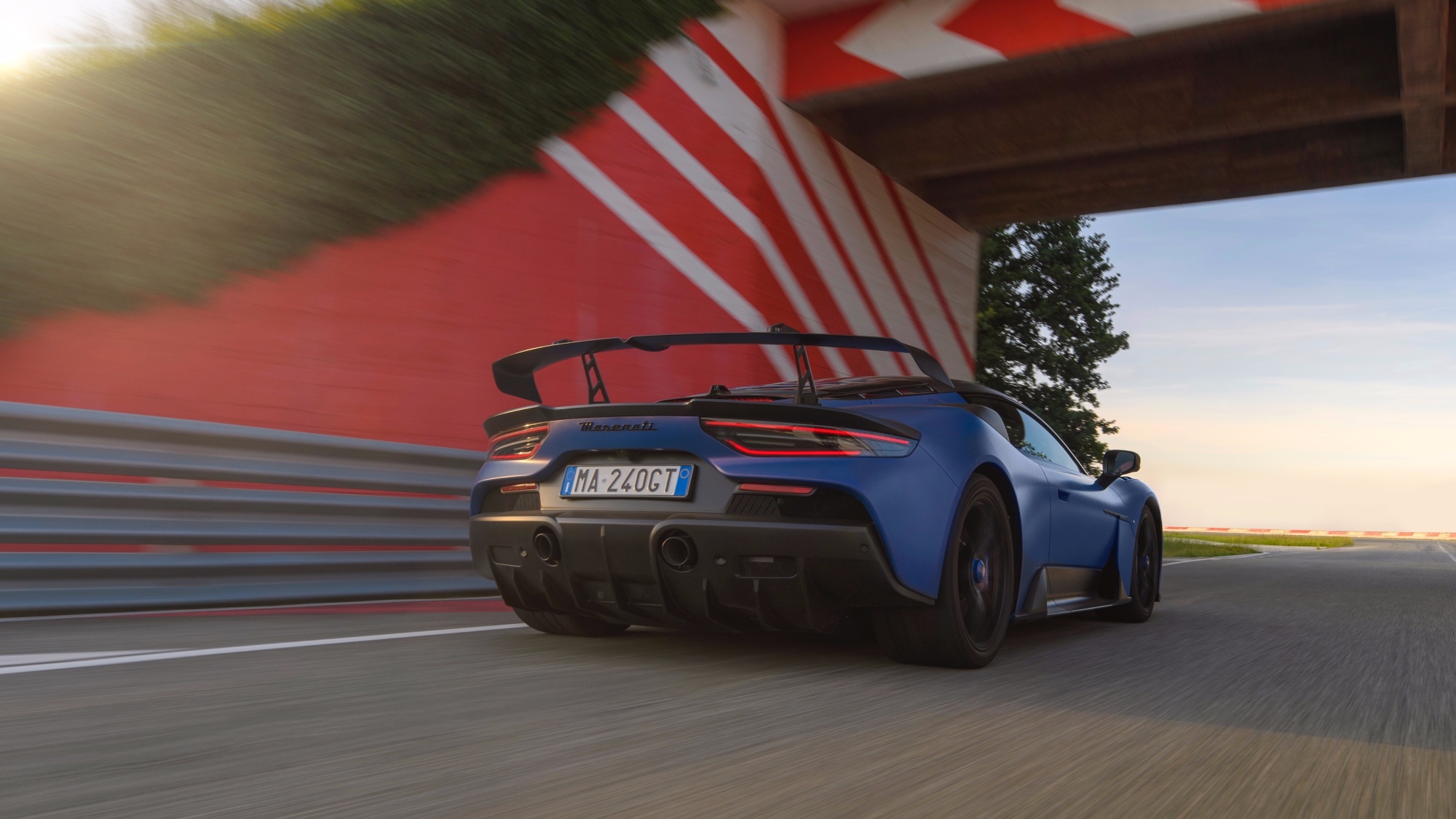 Maserati-GT2-Stradale-21 Maserati-GT2-Stradale-21