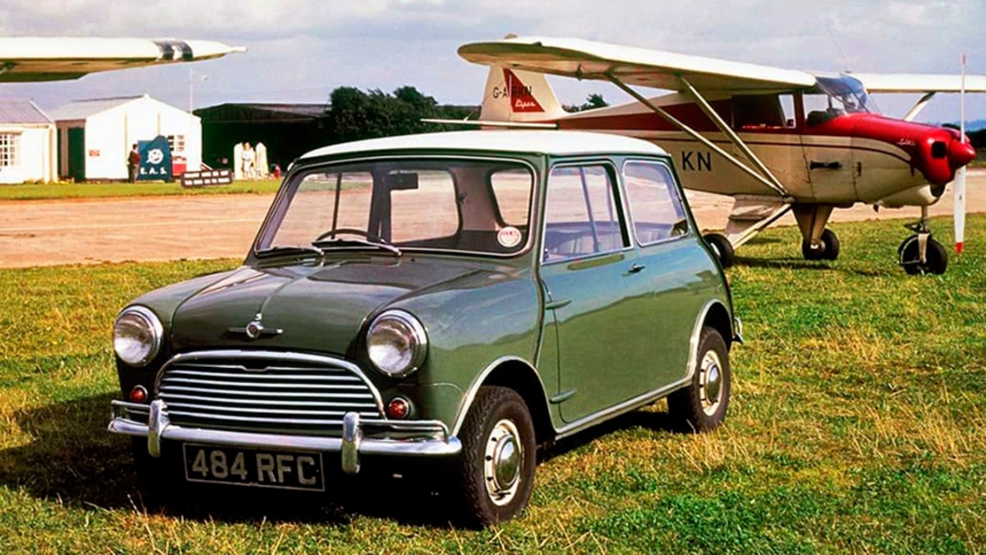 Mini-BMC-Morris-Rover-classica-1959-Issigonis-Rally-Monte-Carlo-The-Italian-Job-65-anniversario-2024-4