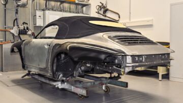 Porsche-911-Speedster-Tipo-993-progetti-speciali-exclusive-manufaktur-sonderwunsch-2024-20