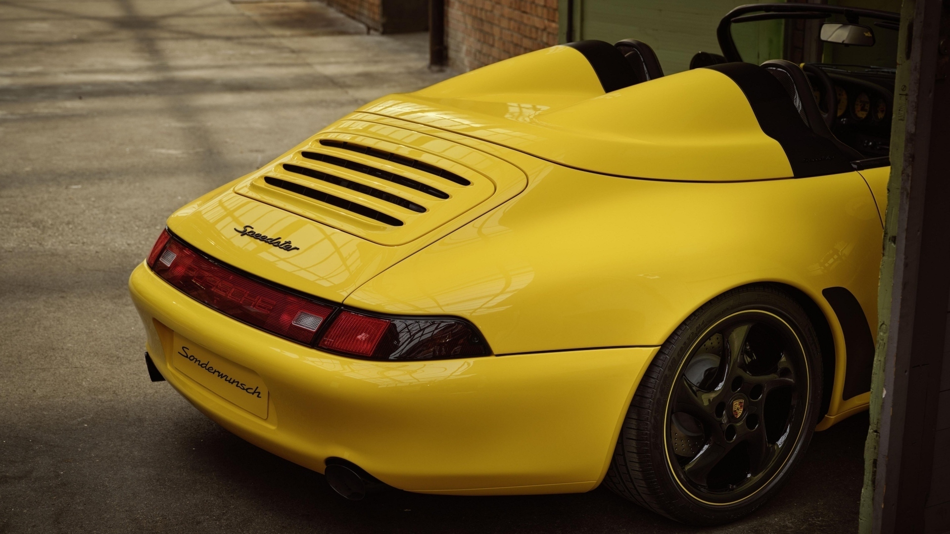 Porsche-911-Speedster-Tipo-993-progetti-speciali-exclusive-manufaktur-sonderwunsch-2024-9