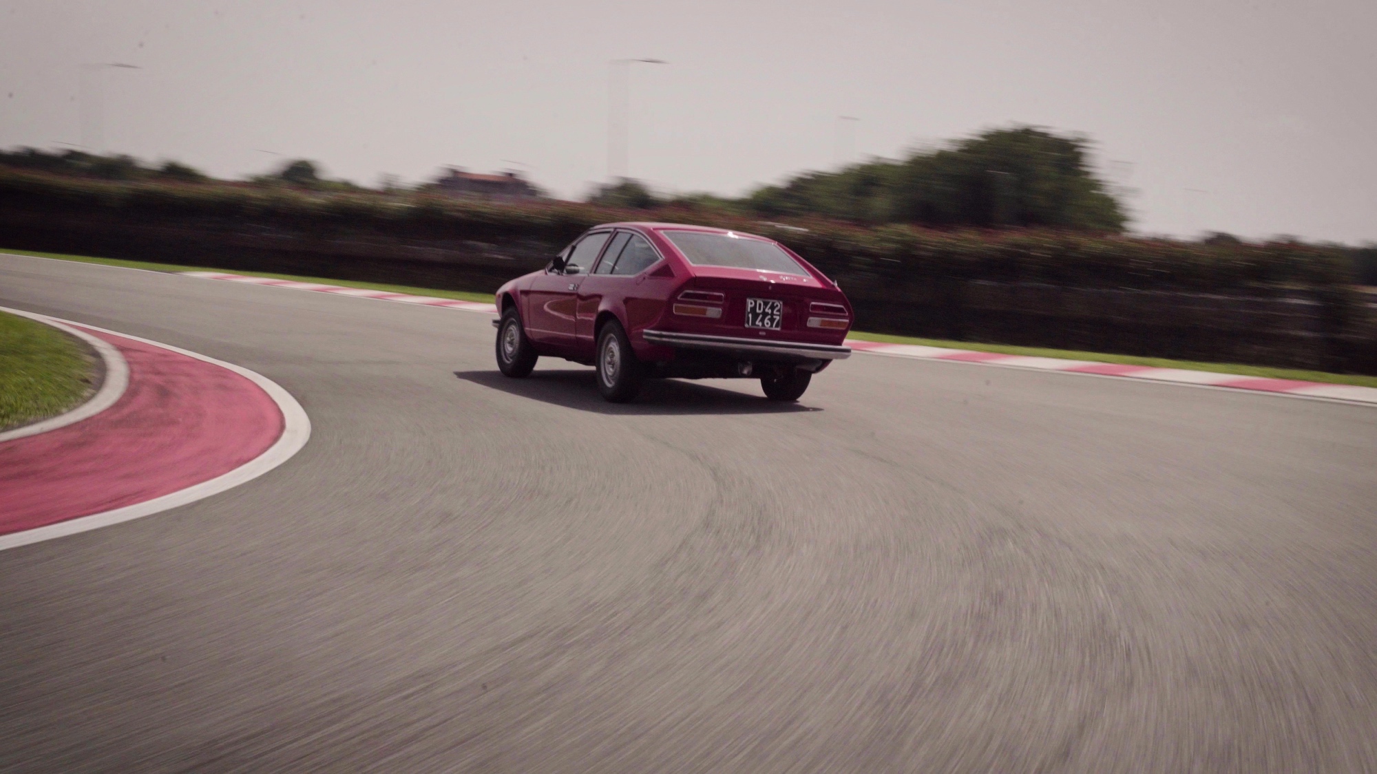 alfa-romeo-alfetta-gt-guida-test-drive-veloce-prova-14