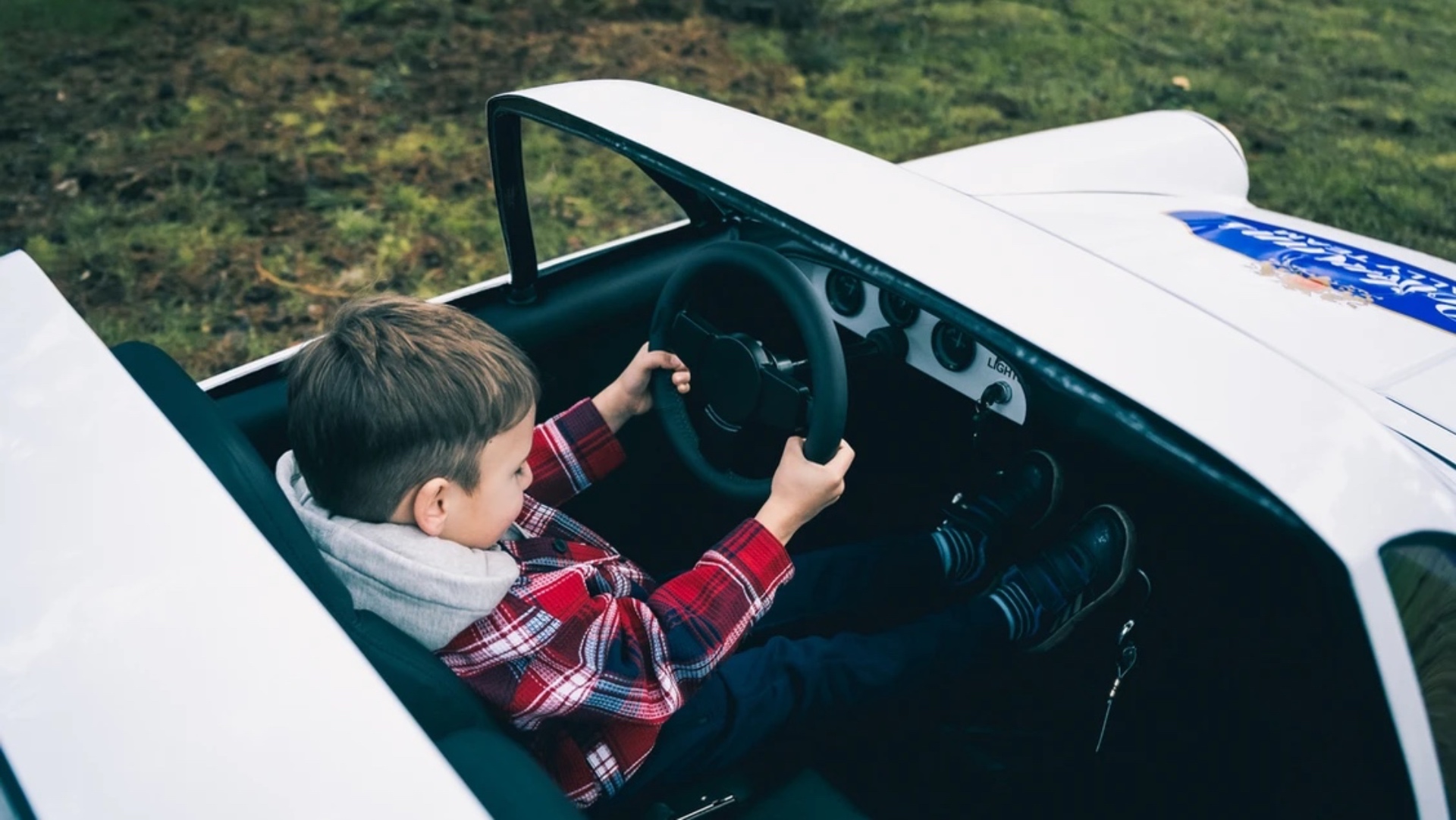 half-scale-cars-911-dakar-3 half-scale-cars-911-dakar-3