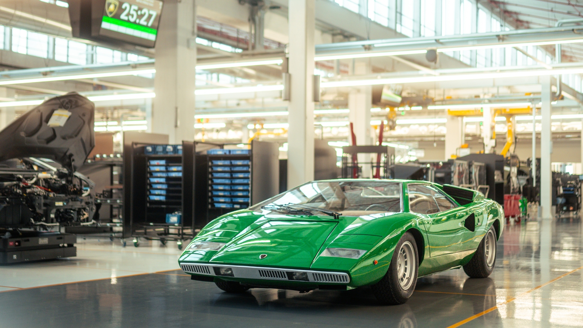 Lamborghini-Countach-50-anni-anniversario-produzione-LP-400-1974-29 Lamborghini-Countach-50-anni-anniversario-produzione-LP-400-1974-29